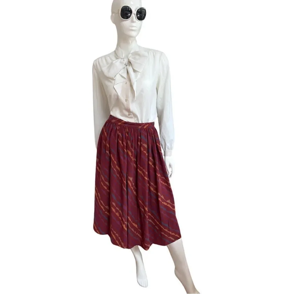Vintage 1980s High Waist Plum Abstract Print Pleated Fit and Flare Midi Skirt